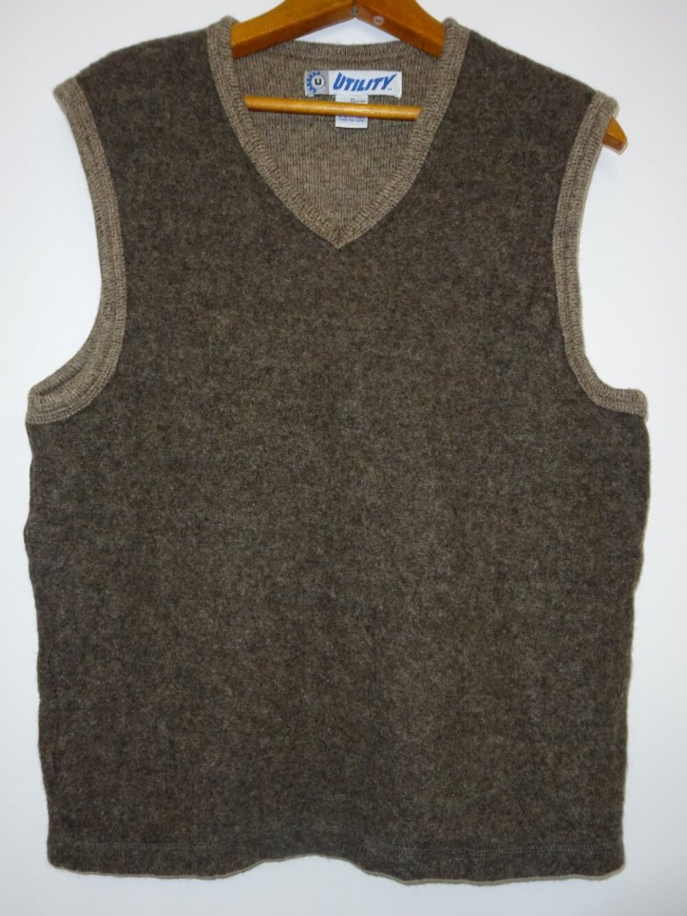 Vintage Utility Mens M Wool Blend Sweater Vest Brown V Neck Made in USA